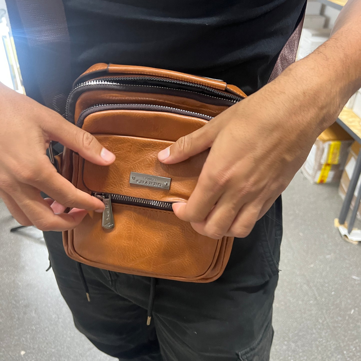 Geanta barbateasca Urban Neagra